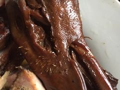 -狗撵鸭(泰山公寓店)