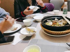 -忆食尚腊味煲仔饭(华南城店)