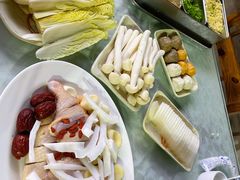 -范饭椰林川湘味海鲜·椰子鸡(三亚湾椰梦长廊店)