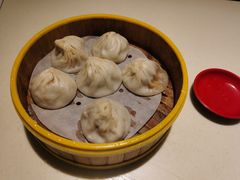 蟹粉小笼-沈大成(南京东路店)
