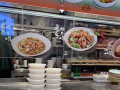 -老乡鸡(上海白玉兰广场店)