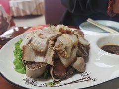-鸿运来美食府