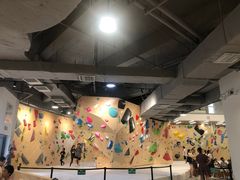 -ROCKPLUS攀岩馆(环宇城店)