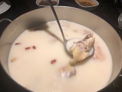 -捞王猪肚鸡火锅(财富中心店)