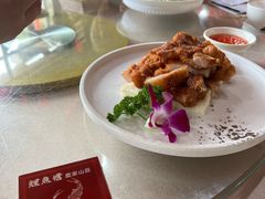 -鲤鱼塘农家山庄