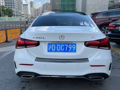 -奔驰上海利星(七宝店)