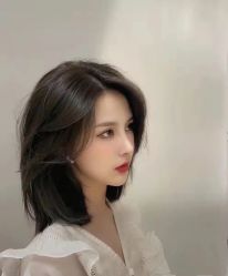 -蘑菇发型