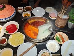 -周师兄大刀腰片火锅(洪崖洞旗舰店)