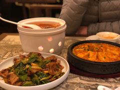 -十二饭点·川菜(北站圆融店)