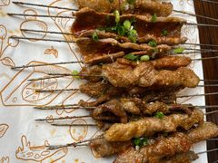 -亮亮烧烤(积玉桥总店)