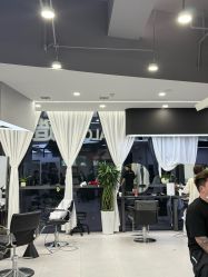 -U·NI SALON 造型