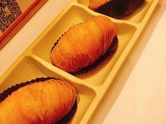 榴莲千丝酥-稻香酒家·34年老字号·港式粤菜(汉街店)