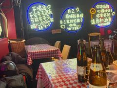 -霸气大叔干锅鸭头·龙虾烧烤·川菜·赛事直播(三里屯店)