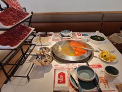 -左庭右院鲜牛肉火锅(环球港店)