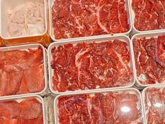 -杨老板·海鲜集市火锅·鲜切牛肉(中防万宝店)