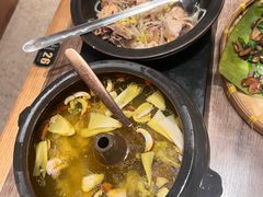 -云海肴云南菜(浦江欢乐颂店)