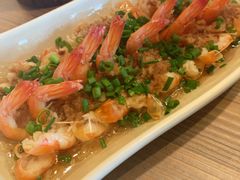 -临界音乐酒馆·小龙虾·江湖菜(华熙LIVE·鱼洞店)