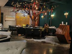 -梧桐树下(云锦世家店)