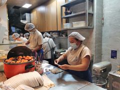 -李与白包子铺(桐梓林店)
