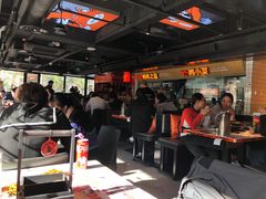 -鸣记脆皮烤鱼·海鲜烤鱼(三八广场店)