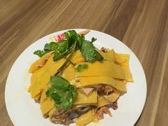 -百联临沂购物中心(临沂路店)