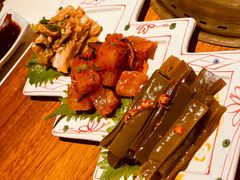 -肉魁屋·烧肉·烧鸟·酒场(高新店)