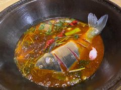 -万里闯关东铁锅炖菜馆(高新旗舰店)