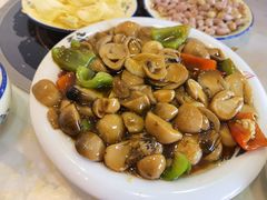 大蒜炒草菇-相聚青山餐厅(阎河路店)