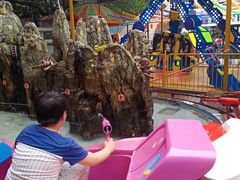 -顺德大良半月城游乐场