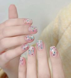 -LILY NAILS美甲美睫