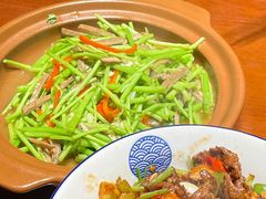 芦蒿炒臭干子-徽三说·土徽菜·中国徽菜连锁品牌(一中店)