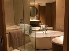 -上海佘山世茂艾美酒店