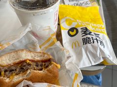 -麦当劳餐厅(龙平西路店)
