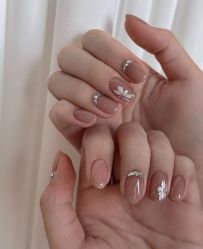 -UMl Nail 尤米美甲美睫半永久