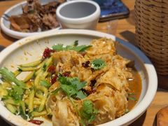 -锅老头海鲜铁锅炖