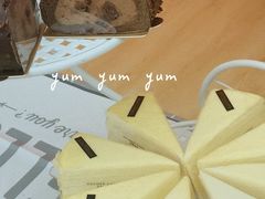 榴莲千层-诺嘉甜品(世贸店)