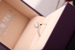 6-威德钻石-克拉钻大本营(南京东路店)