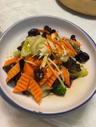 -鑫淼餐饮娱乐中心(江东街店)