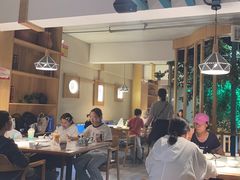 -聚友斋(陶瓷琉璃馆水晶街店)