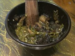 -洞庭土菜小炒馆(易发广场店)