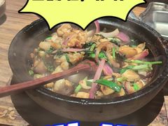 紫苏牛蛙-啫两手·啫啫煲·小饭堂(龙城万科里店)