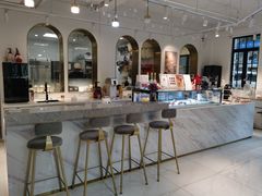 -Fridi Patisserie Cafe