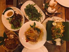 -Phensiri Thai Restaurant