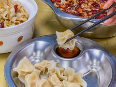 -崴海渔村(虹梅路店)