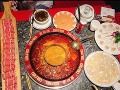 -蜀辣居鲜货老火锅(双流万达店)