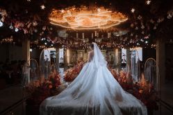 -伯瓷皇后婚纱艺术空间