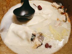-云荷里·蒸汽石锅鱼·云南菜(中发百旺店)