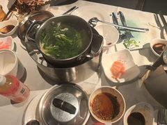 -领鲜活海鲜榴莲自助火锅(东门店)