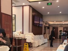 -怡园饭店-餐厅(四望亭店)