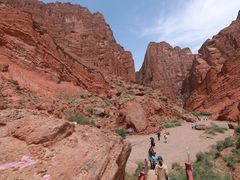 -天山神秘大峡谷